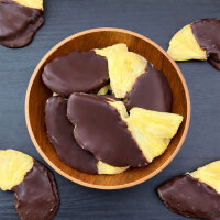 Ananasstücke in dunkler Schokoladenglasur von Copaya